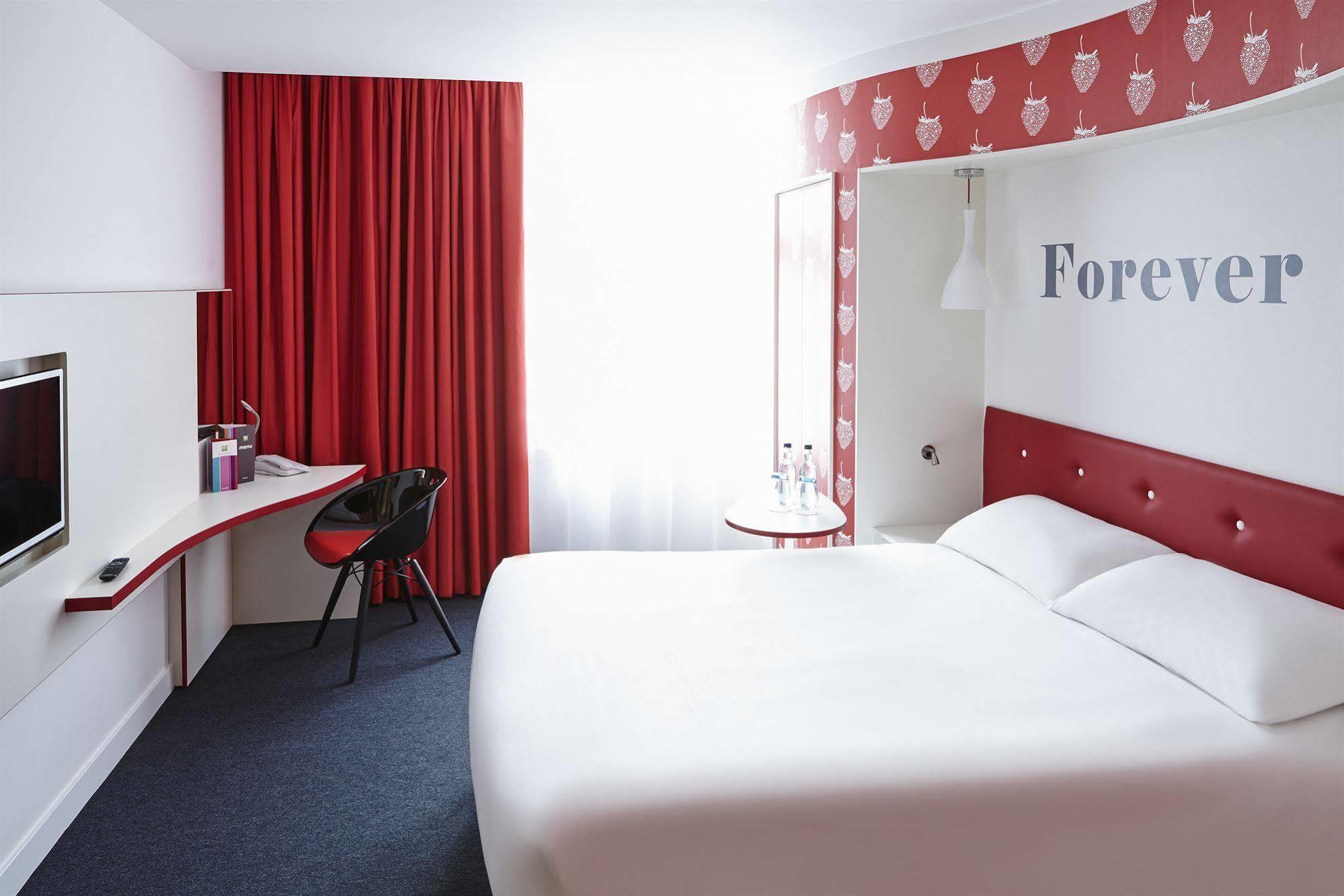Отель Ibis Styles Centre Dale Street - Cavern Quarter 3*